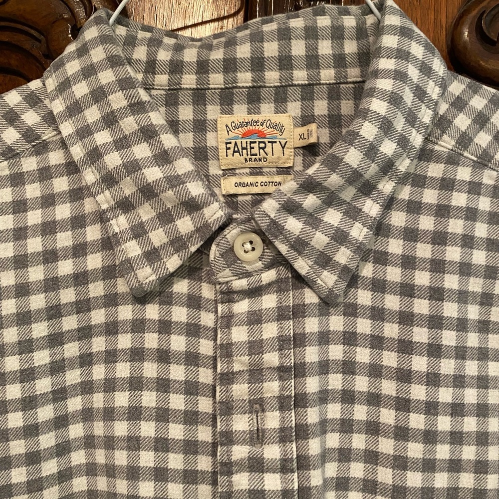 Faherty XL tan brushed cotton check